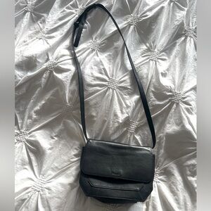 Black leather Aritzia Auxiliary purse